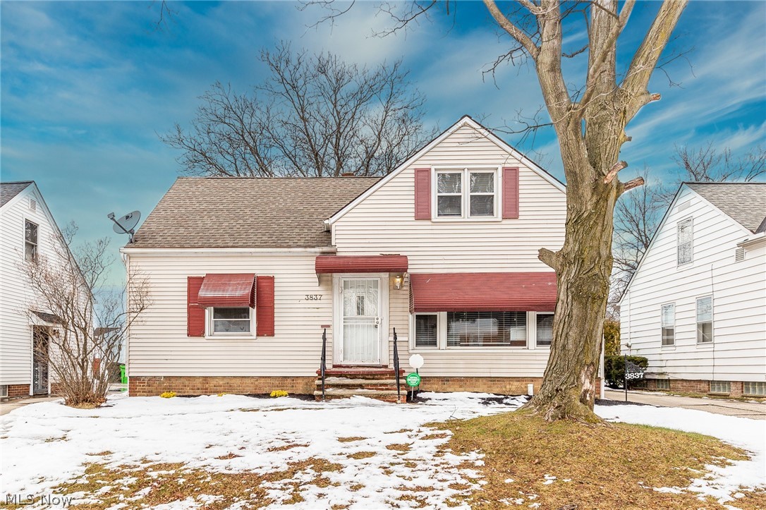 3837 Salisbury Road Cleveland, OH 44121 - Photo 1 of 17