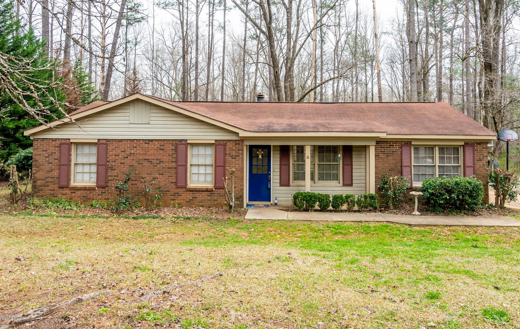 161 Taylor Road Gray, GA 31032 - Photo 1 of 13 a front view of a house with a yard