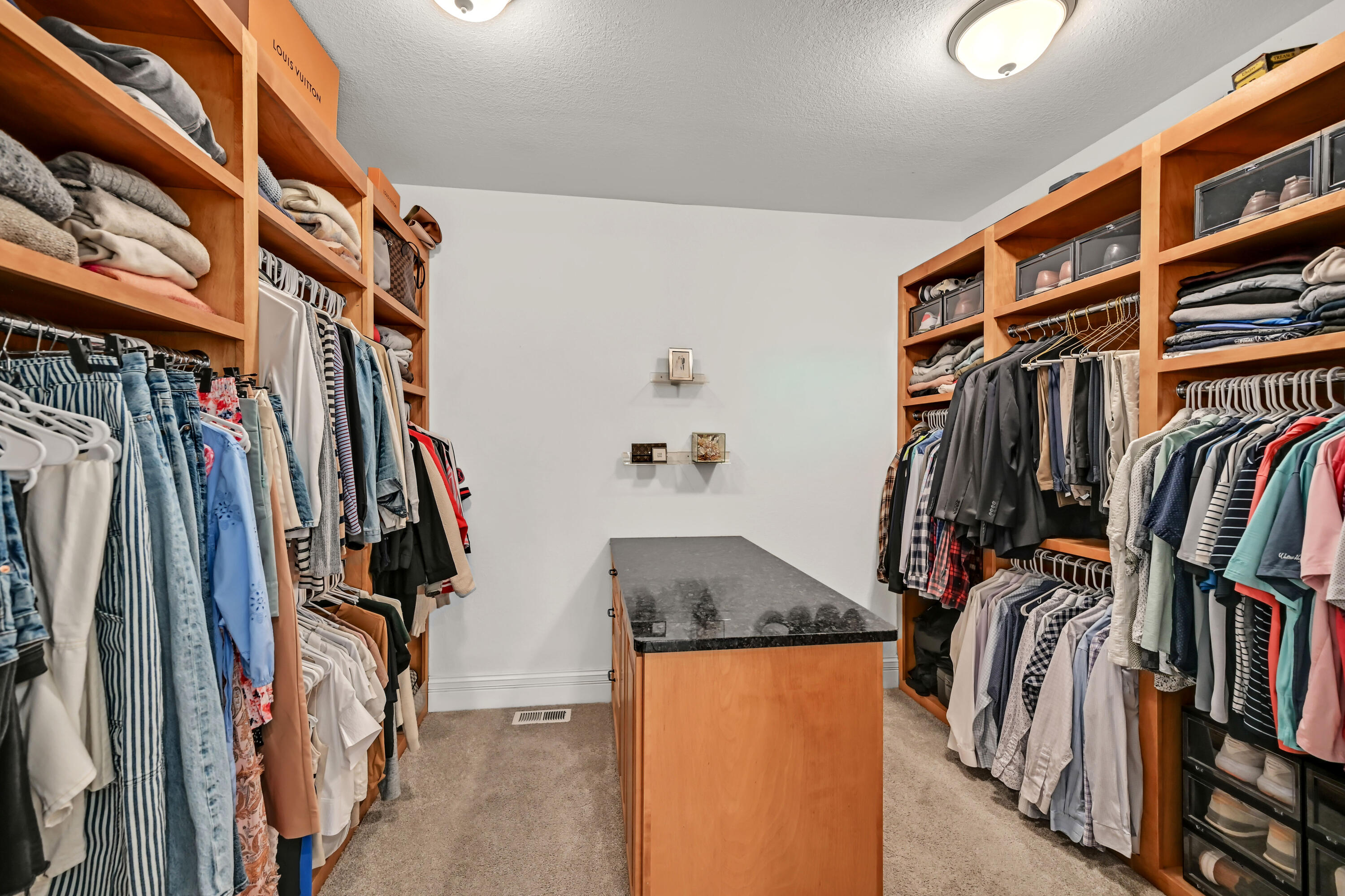 14165 North Pine Bluff Road Mequon, WI 53097 - Photo 20 of 60 DZ14165-1