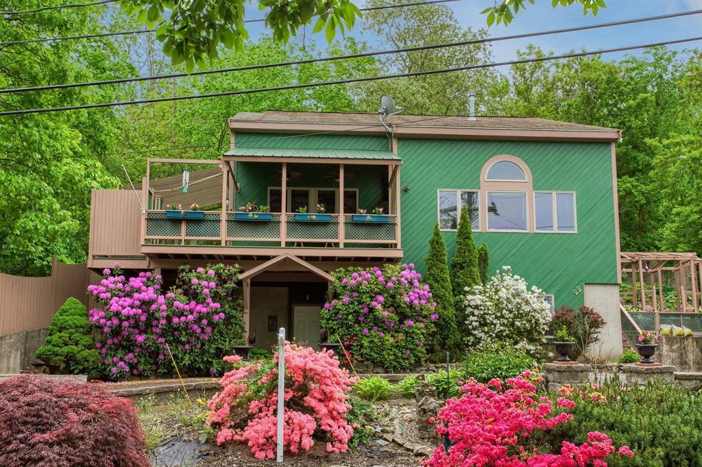 22 Boxford Road Haverhill, MA 01835 - Photo 1 of 30 Gallery Image 1