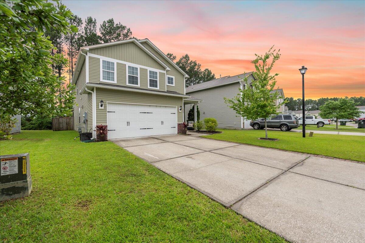 355 Iveson Road Summerville, SC 29486 - Photo 2 of 38 02-DSC07635