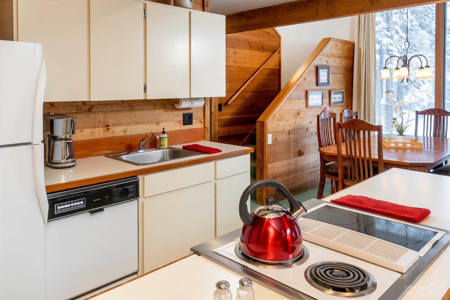 57545 Ranch Cabin Road Sunriver, OR 97707 - Photo 5 of 19 Gallery Image 5