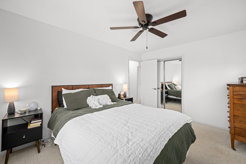 2225 Hillandale Road Davenport, IA 52804 - Photo 17 of 26