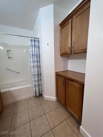$1,625 | 75 East Agate Avenue, Unit 209, Las Vegas, NV 89123