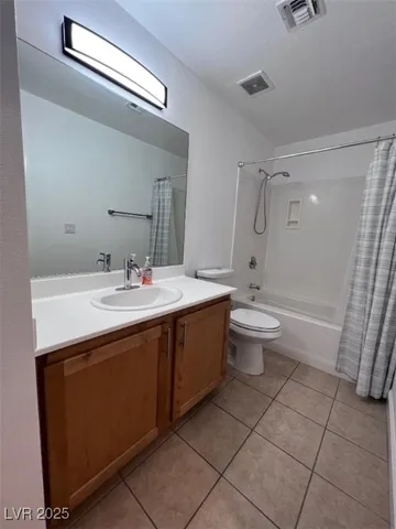 $1,625 | 75 East Agate Avenue, Unit 209, Las Vegas, NV 89123