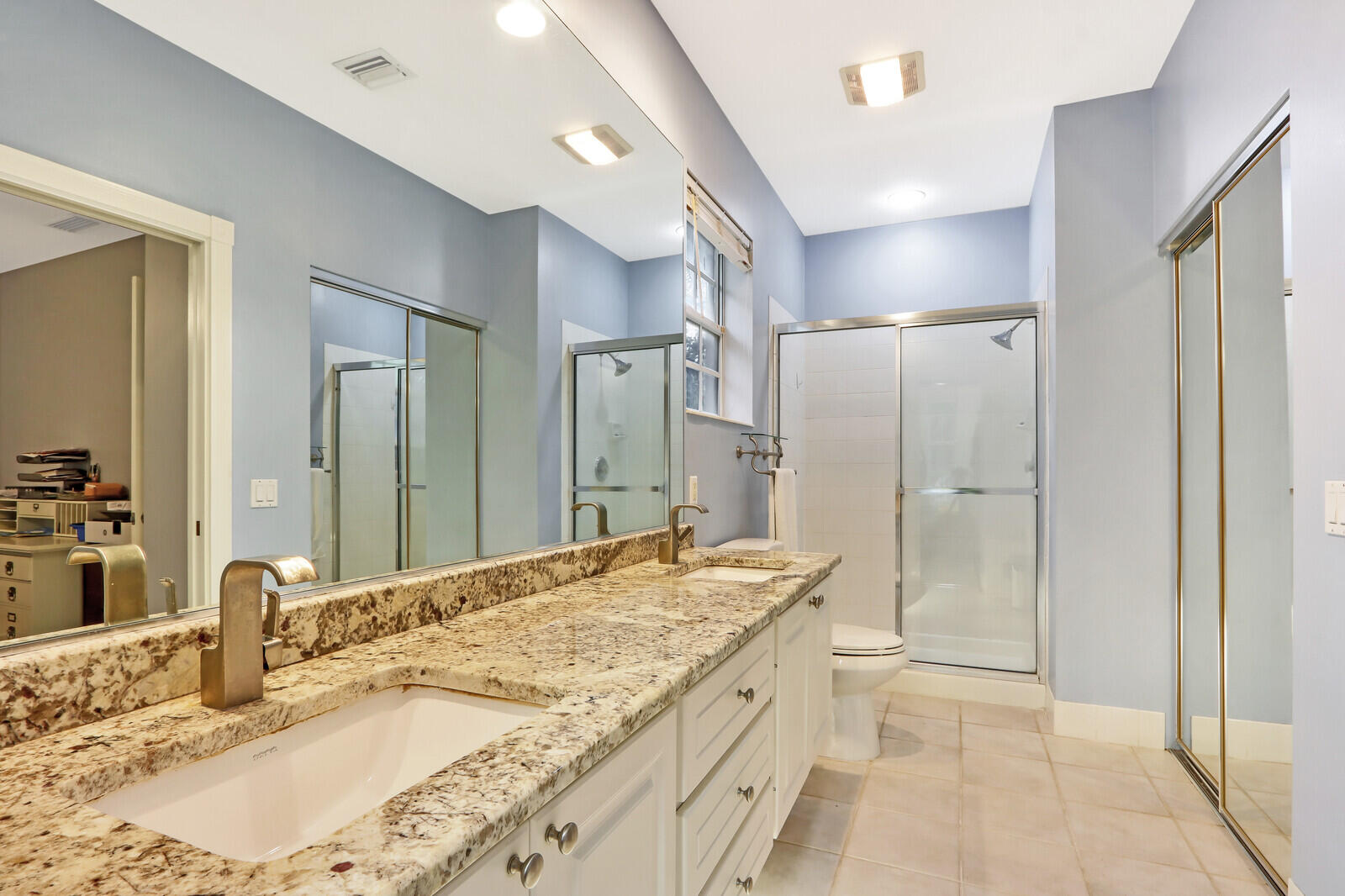340 Jacaranda Drive Jupiter, FL 33458 - Photo 12 of 20 Master bathroom