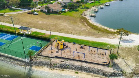 $779,000 | 5100 Harborage Drive, Fort Myers, FL 33908