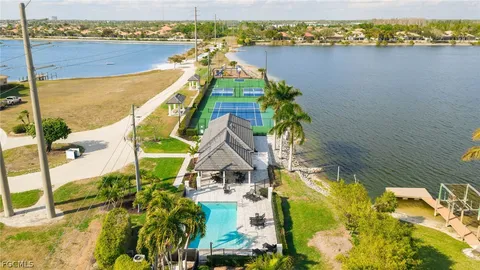 $779,000 | 5100 Harborage Drive, Fort Myers, FL 33908