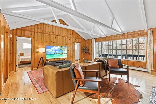 $425,000 | 357 Lee Lane, East Stroudsburg, PA 18302