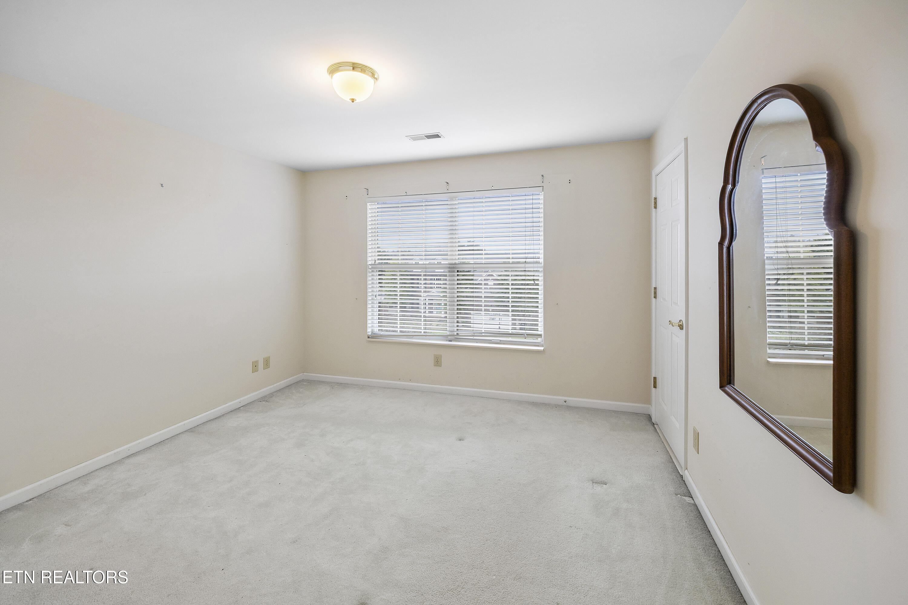 1249 Woodsboro Road Knoxville, TN 37922 - Photo 26 of 49 L40A3947