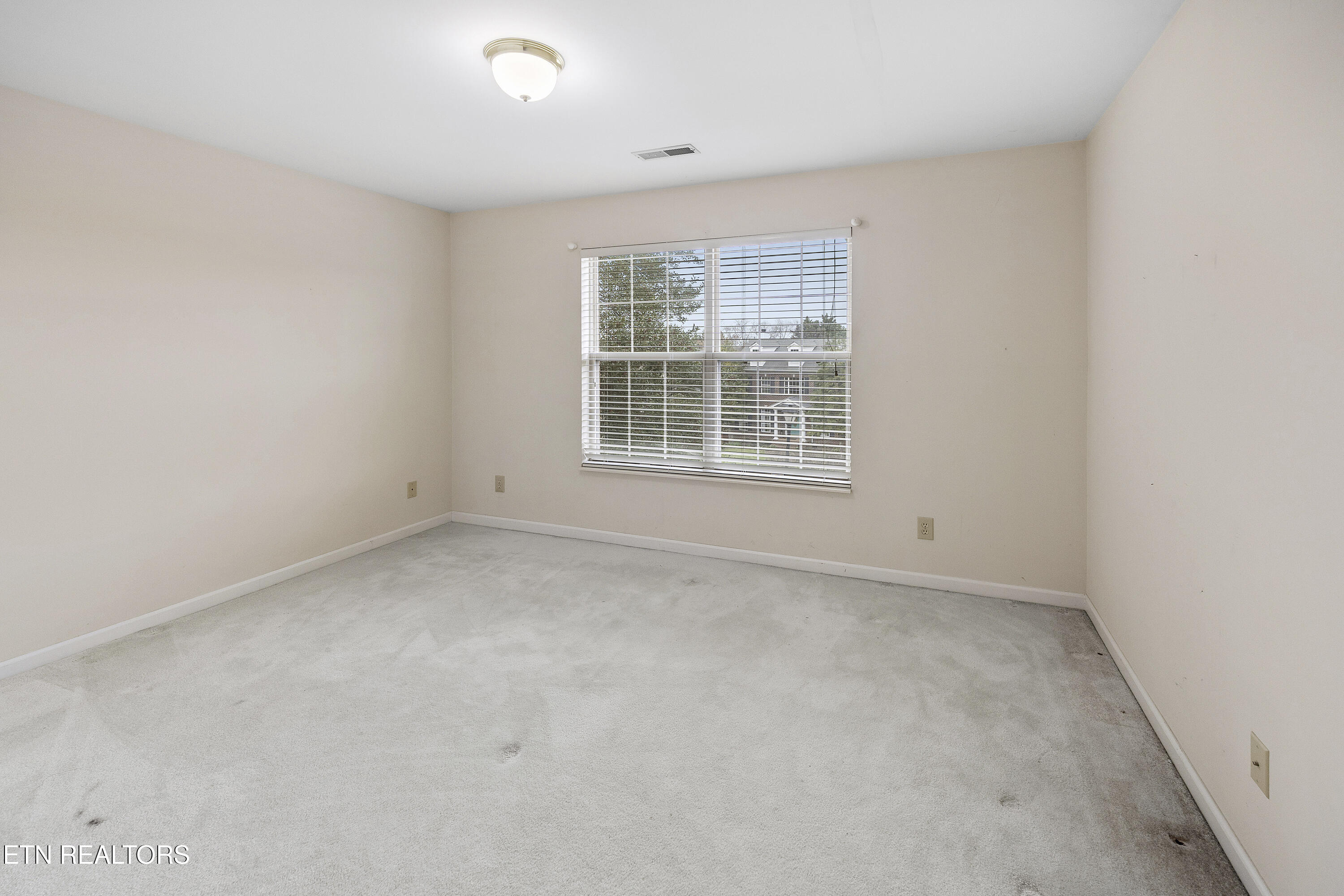 1249 Woodsboro Road Knoxville, TN 37922 - Photo 29 of 49 L40A3956