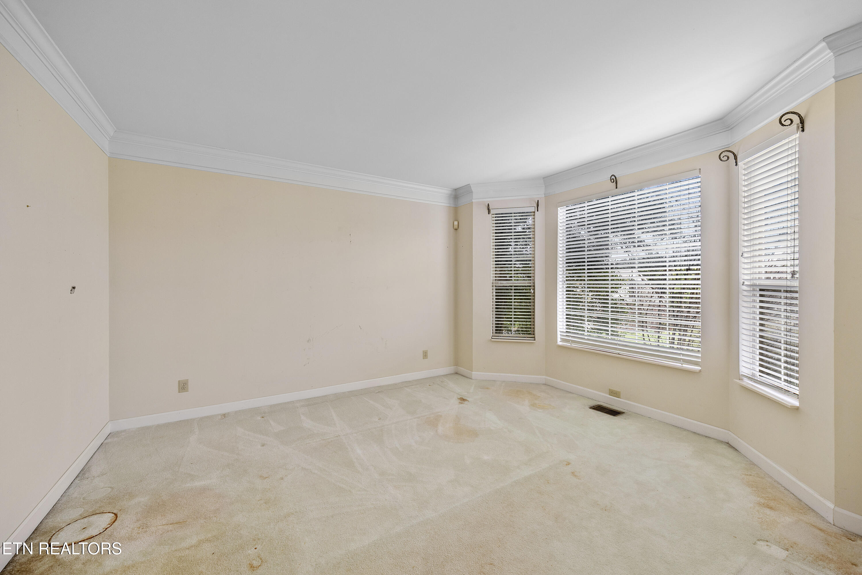 1249 Woodsboro Road Knoxville, TN 37922 - Photo 4 of 49 L40A3869