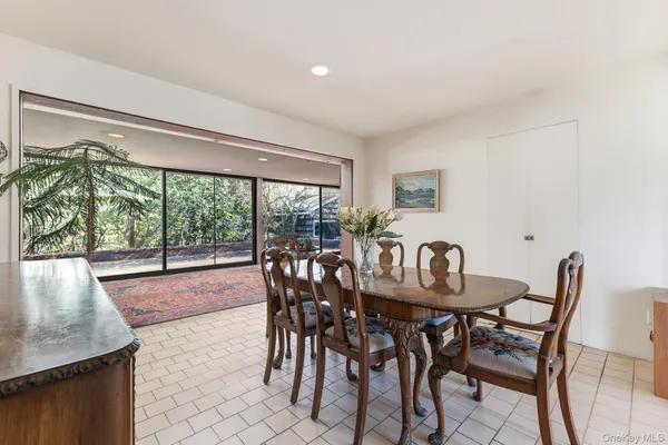 $1,875,000 | 216 Clent Road, Great Neck, NY 11021