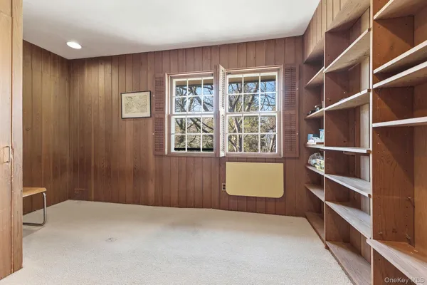 $1,875,000 | 216 Clent Road, Great Neck, NY 11021