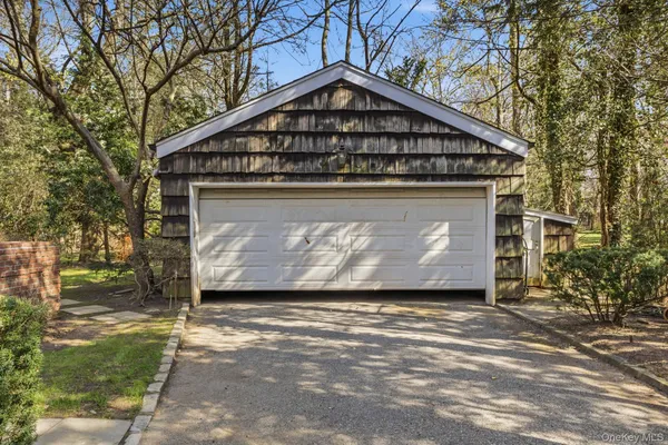 $1,875,000 | 216 Clent Road, Great Neck, NY 11021