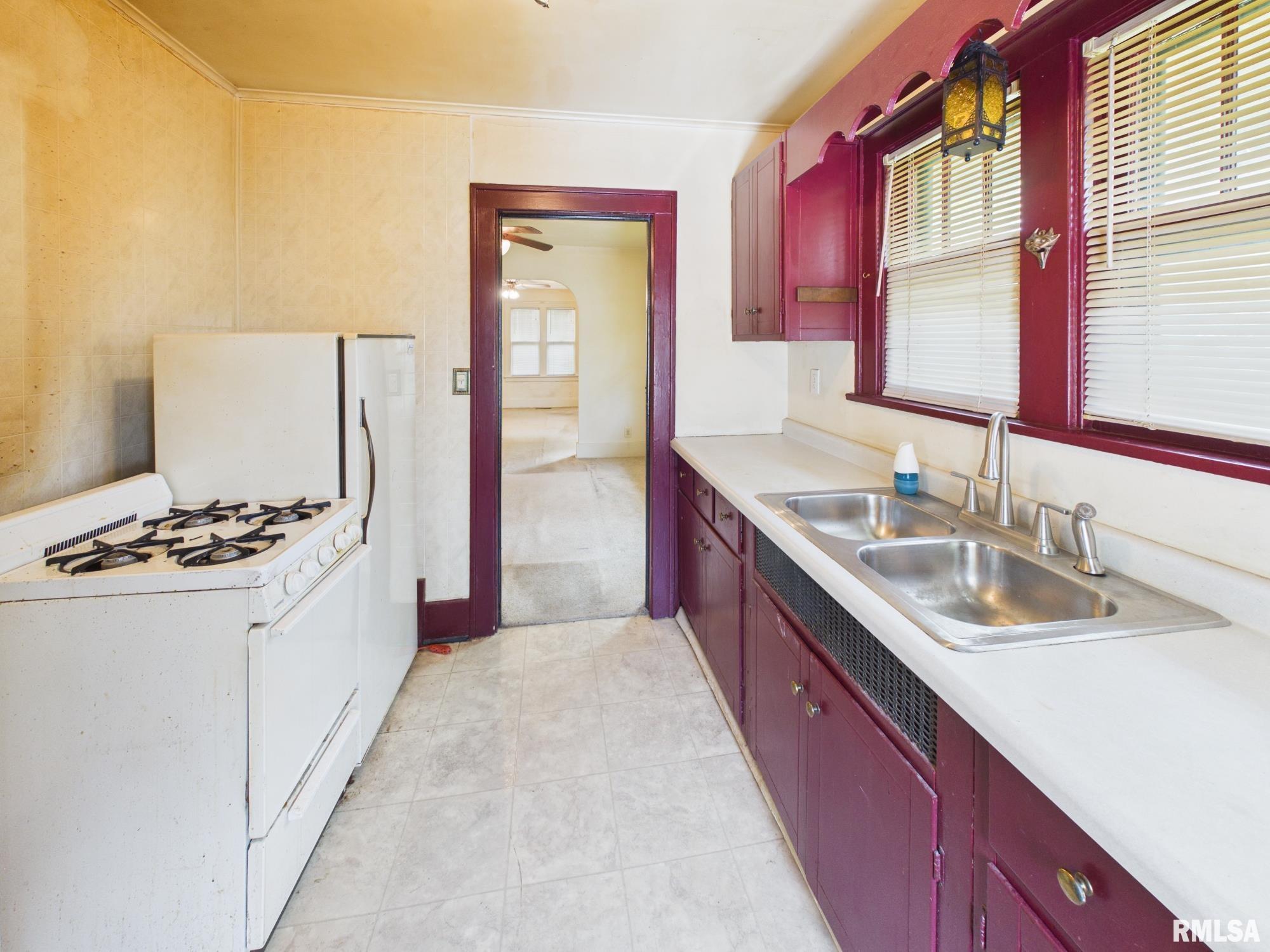 2229 South 6th Street Springfield, IL 62703 - Photo 15 of 19 Gallery Image 15