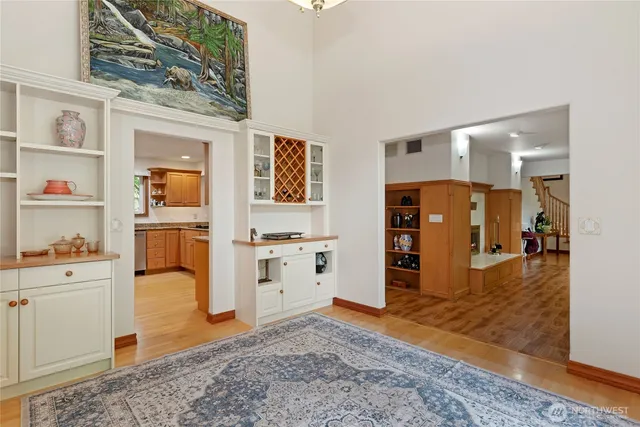 $789,500 | 121 Sterling Drive, Allyn, WA 98524