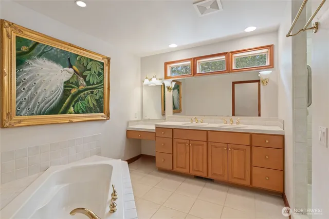 $789,500 | 121 Sterling Drive, Allyn, WA 98524