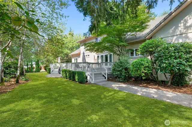 $789,500 | 121 Sterling Drive, Allyn, WA 98524