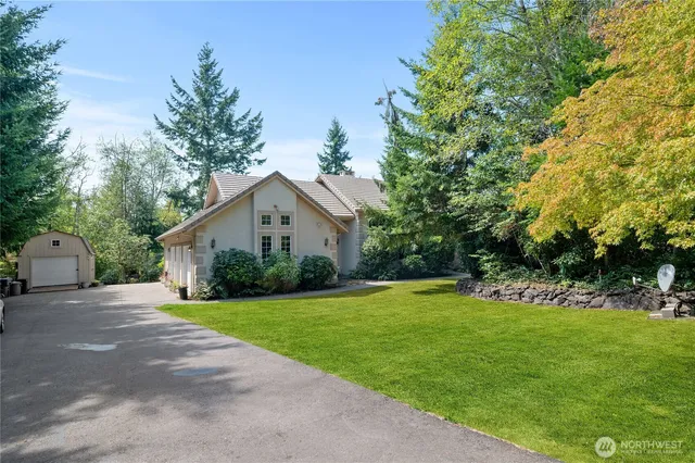 $789,500 | 121 Sterling Drive, Allyn, WA 98524