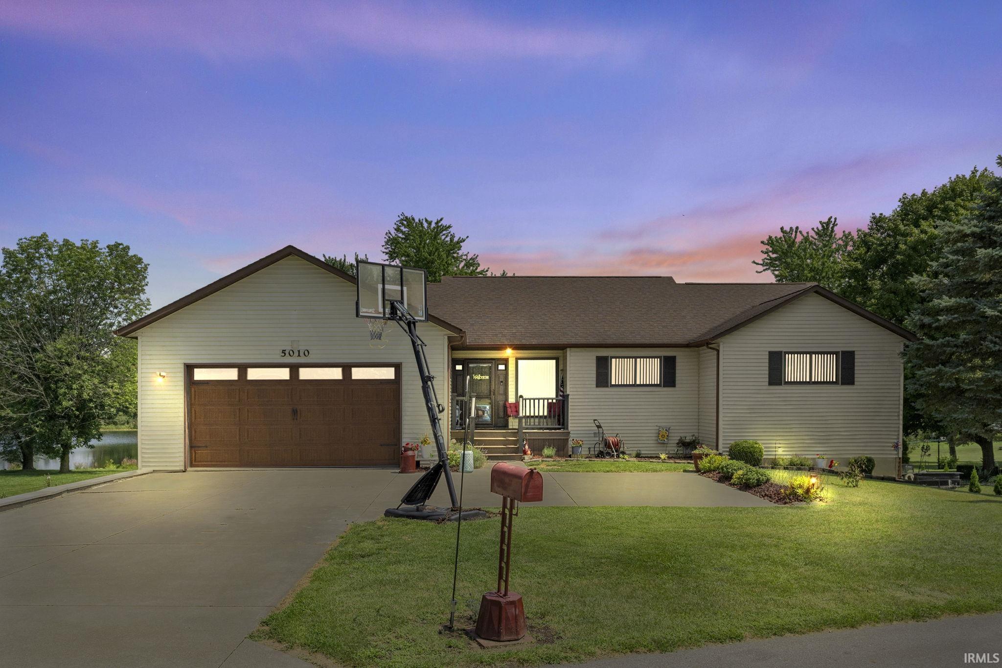 5010 Terry Lake Road Hamilton, IN 46742 - Photo 2 of 36