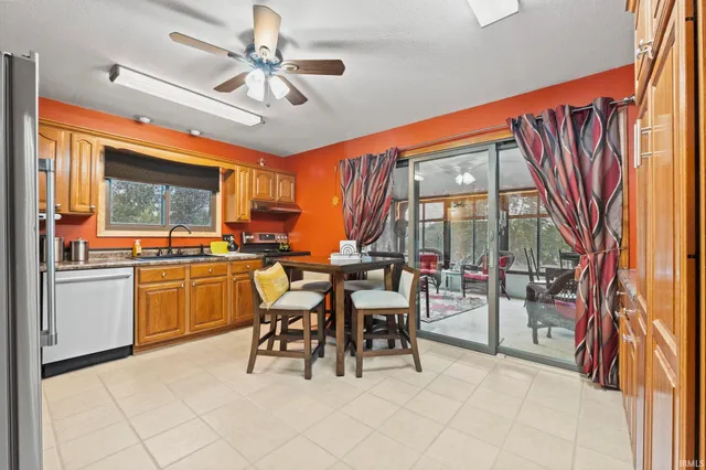 $499,900 | 5010 Terry Lake Road, Hamilton, IN 46742