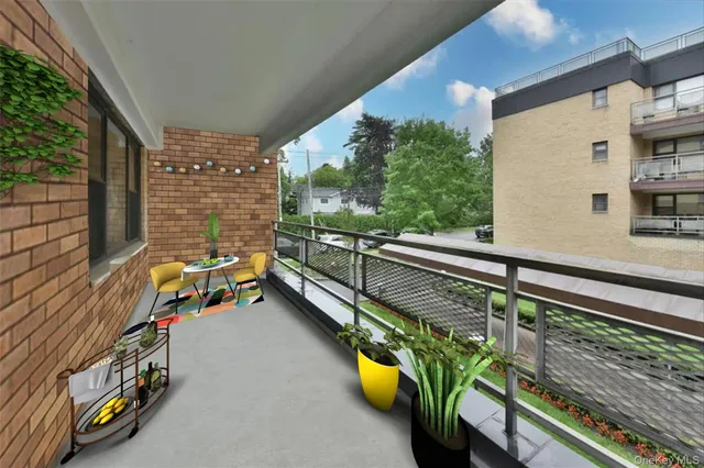$688,000 | 40 Stoner Avenue, Unit 1I, Great Neck, NY 11021