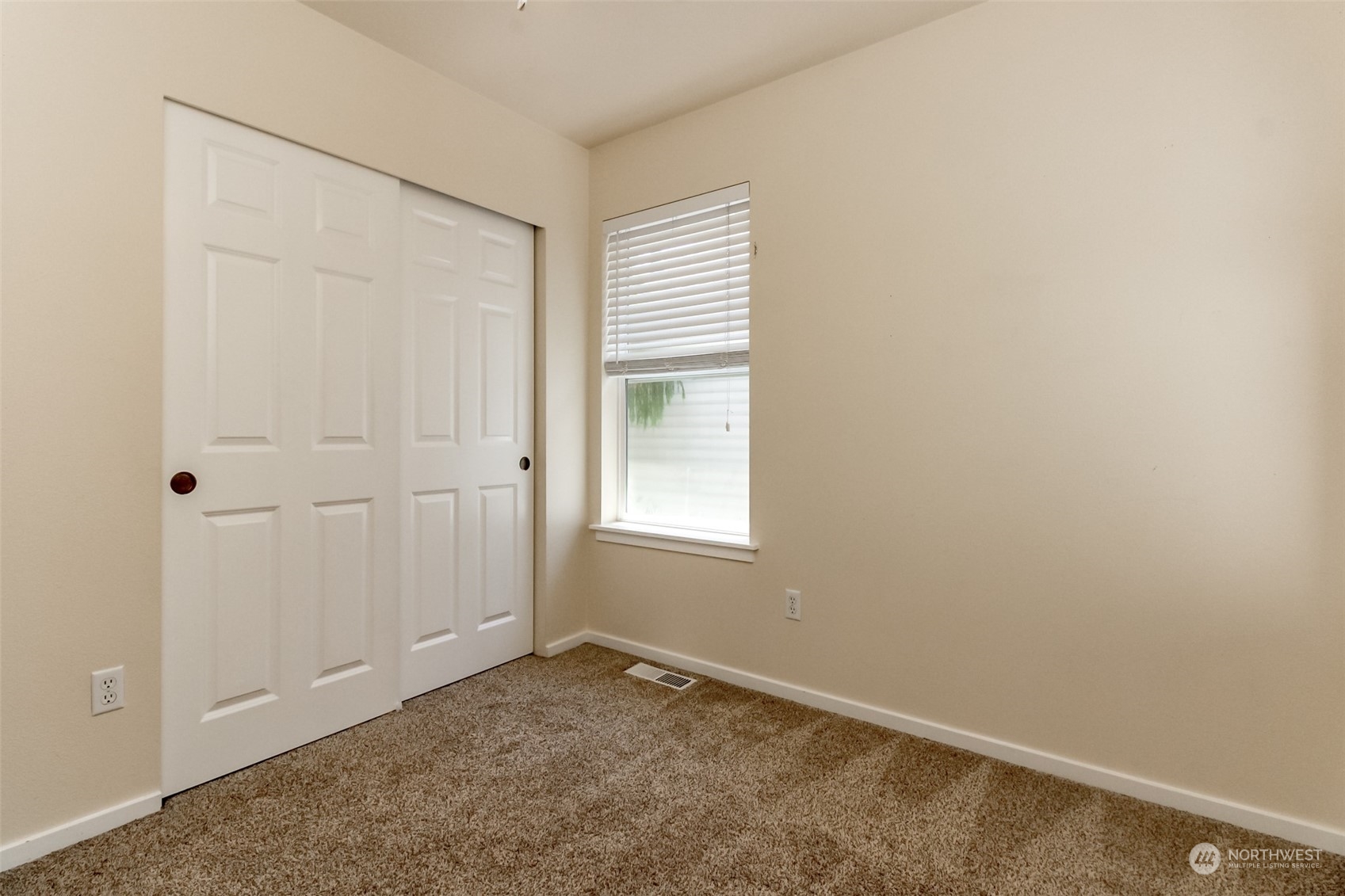 1416 Rooklidge Street DuPont, WA 98327 - Photo 18 of 26 Gallery Image 18