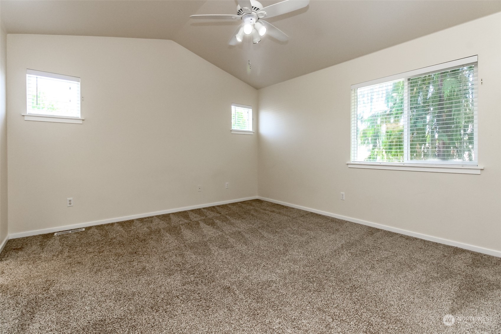 1416 Rooklidge Street DuPont, WA 98327 - Photo 21 of 26 Gallery Image 21