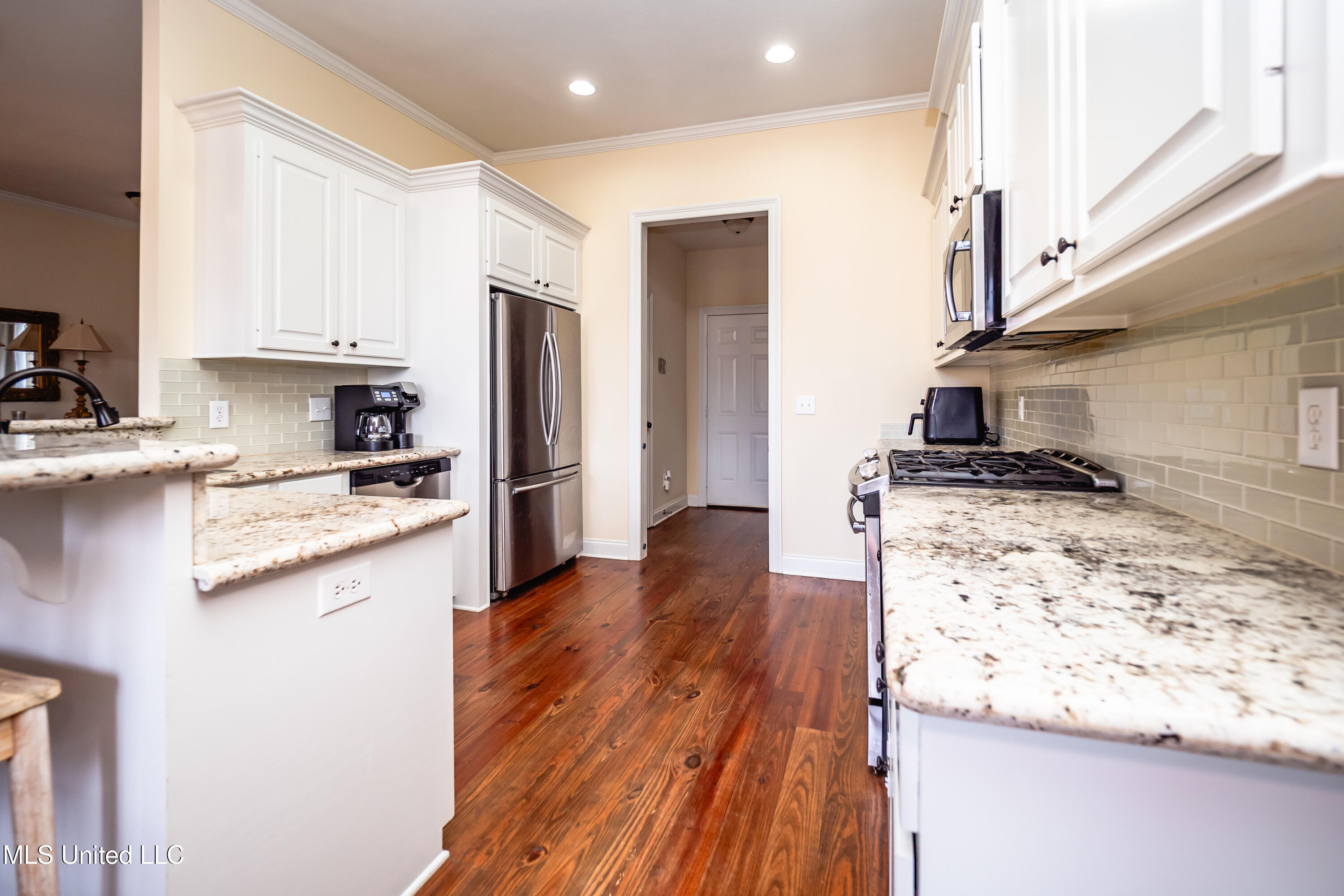 449 Cumberland Ridge Madison, MS 39110 - Photo 11 of 31 Kitchen