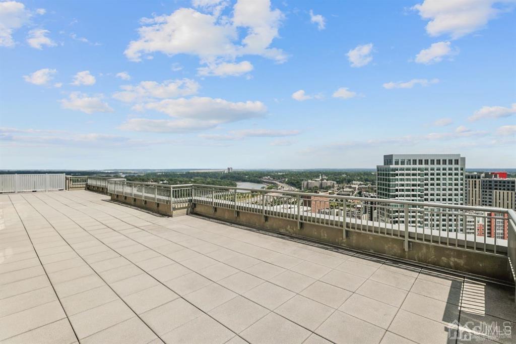 1 Spring Street, Unit 2105 New Brunswick, NJ 08901 - Photo 24 of 36