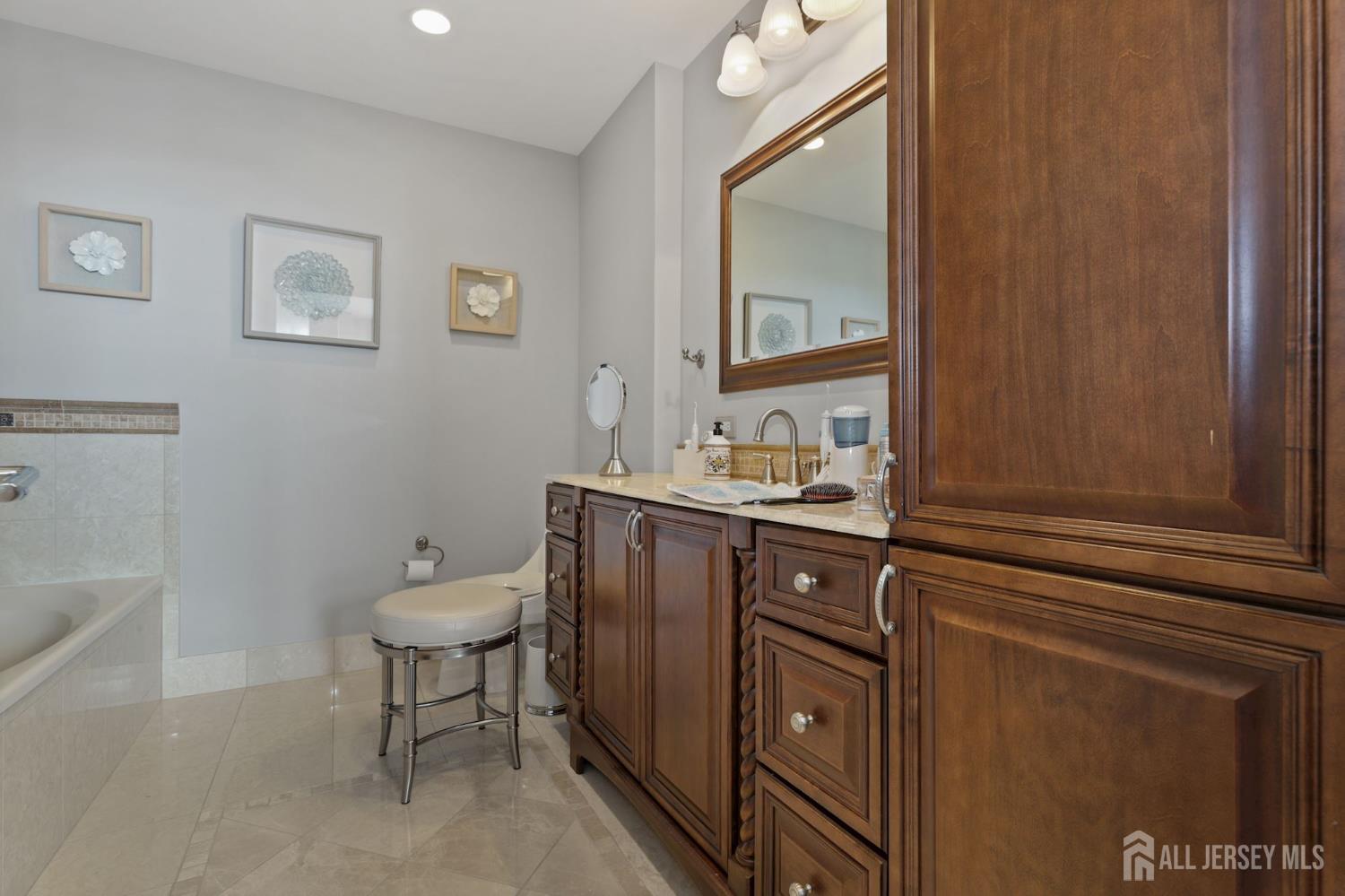 1 Spring Street, Unit 2105 New Brunswick, NJ 08901 - Photo 32 of 36