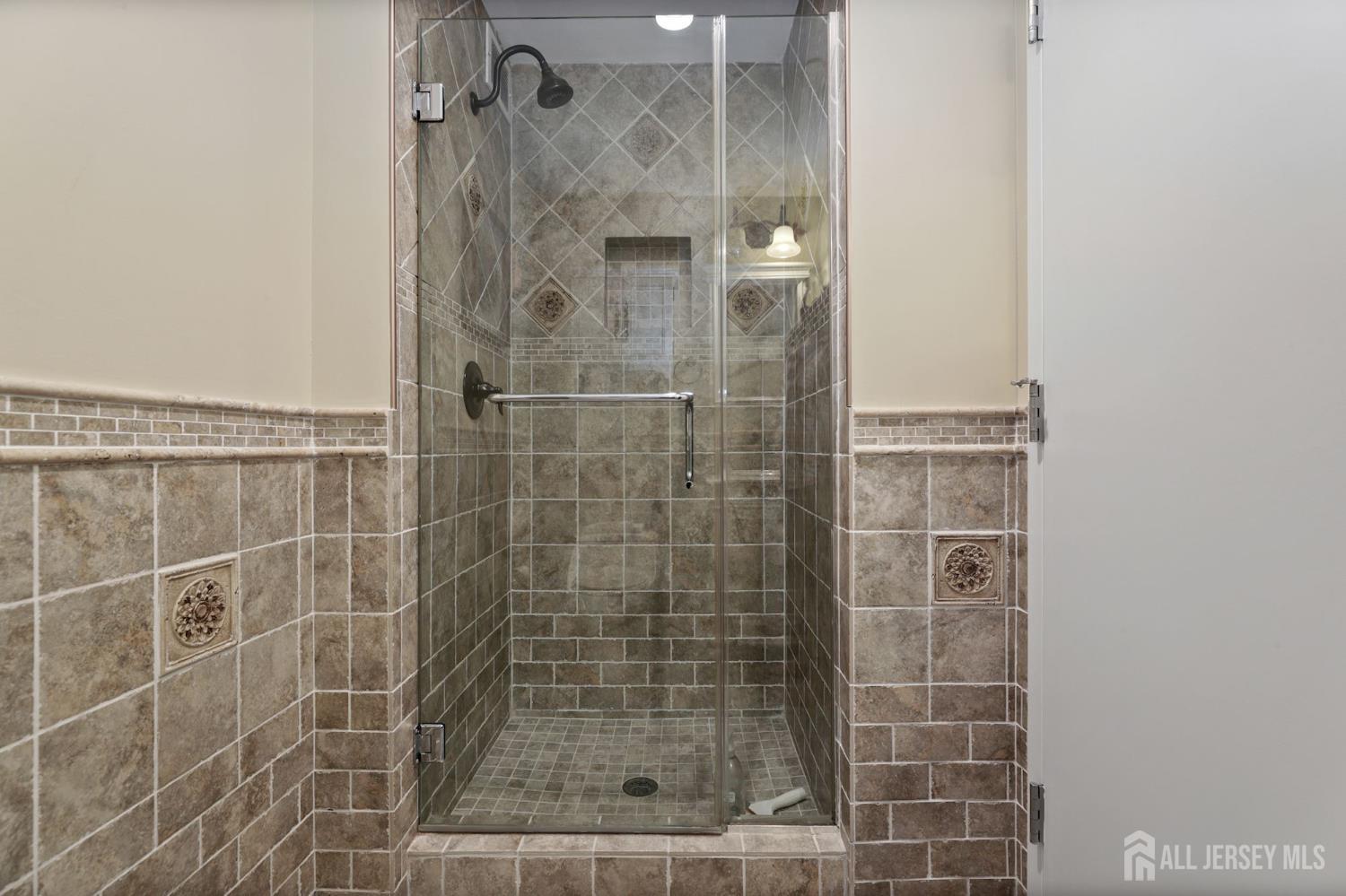 1 Spring Street, Unit 2105 New Brunswick, NJ 08901 - Photo 36 of 36