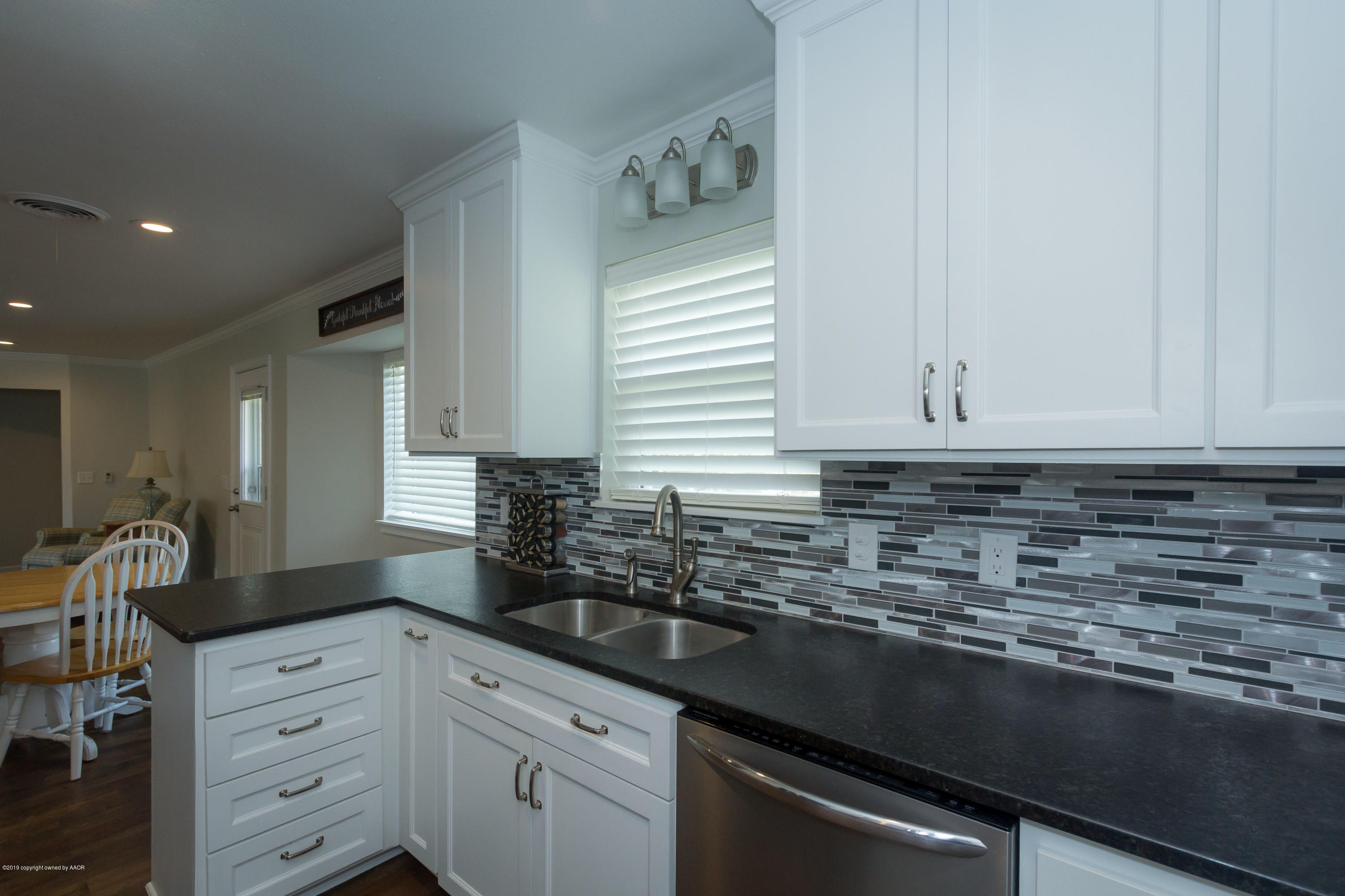 6510 Falcon Road Amarillo, TX 79109 - Photo 14 of 35 Kitchen View 4