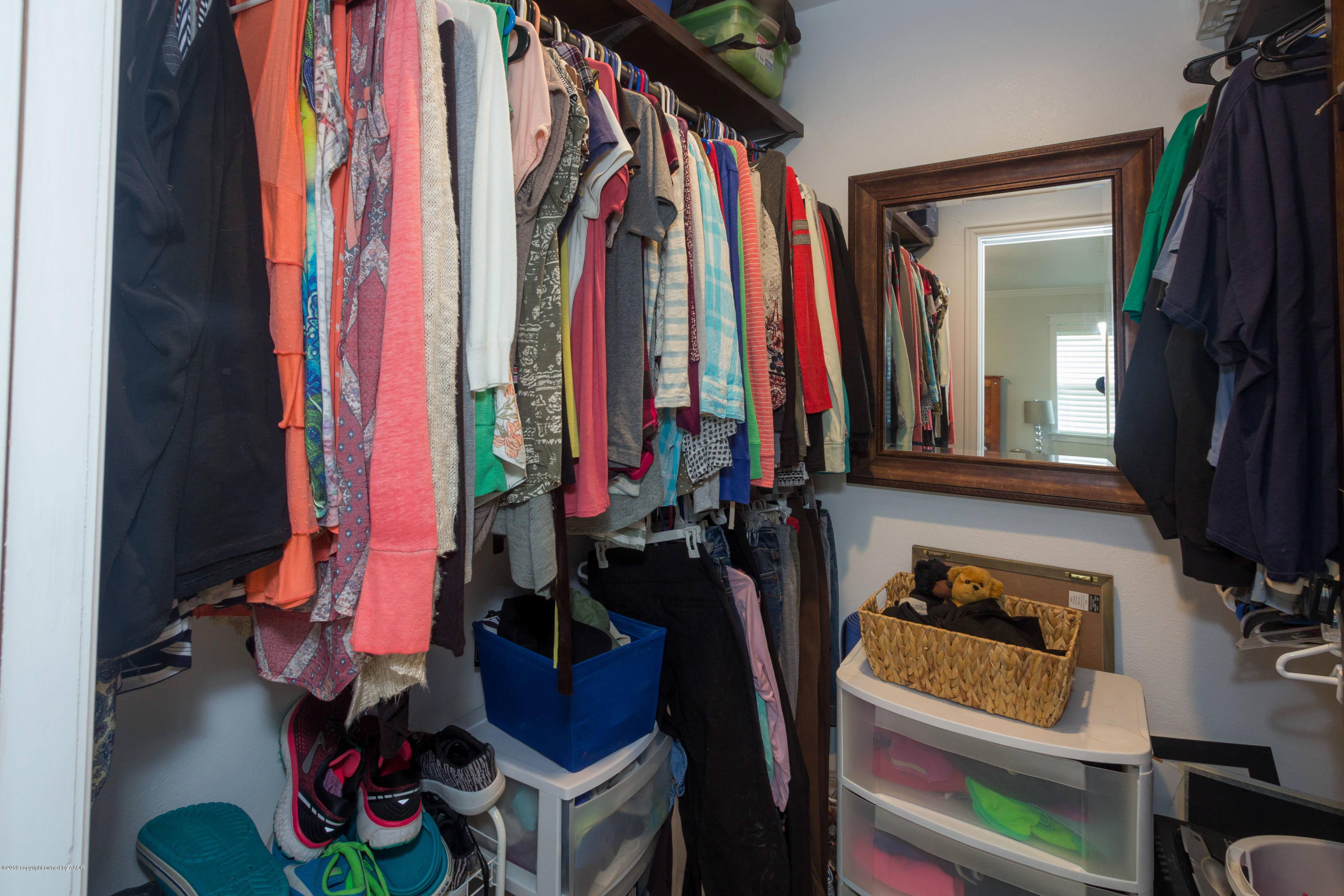 6510 Falcon Road Amarillo, TX 79109 - Photo 22 of 35 Master Closet