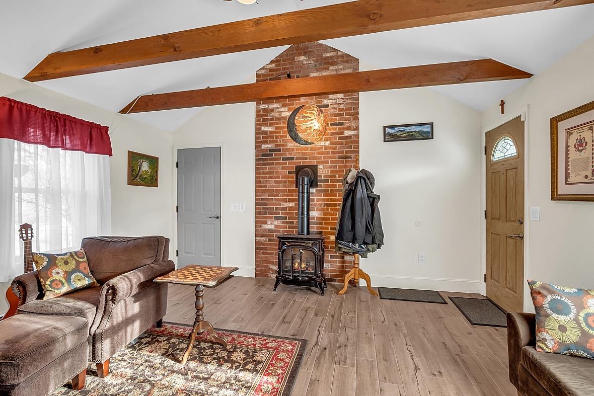 8 Rock N Pines Road Fremont, NH 03044 - Photo 20 of 60