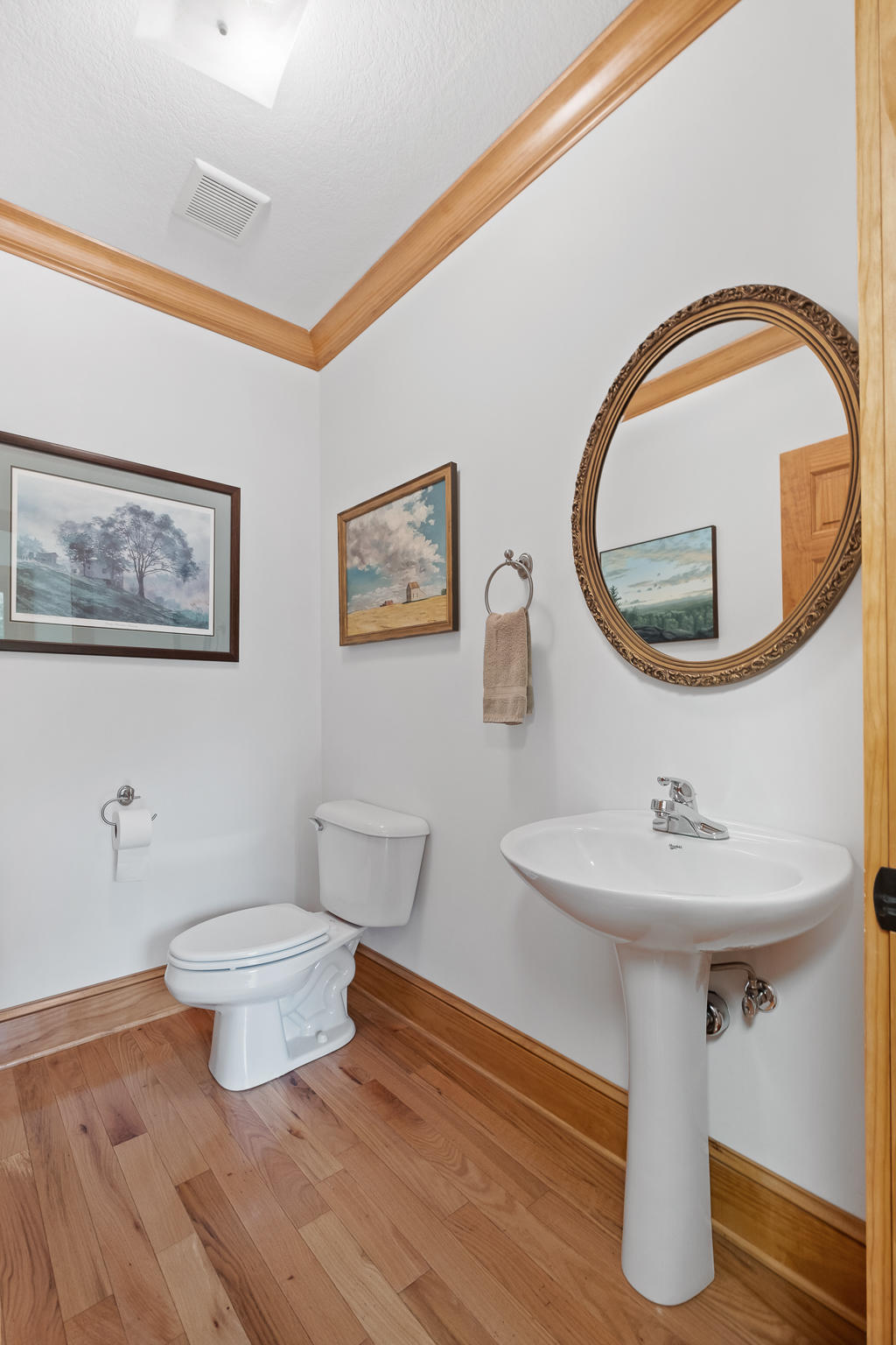 1775 Delano Road Delano, TN 37325 - Photo 26 of 63 Powder Room