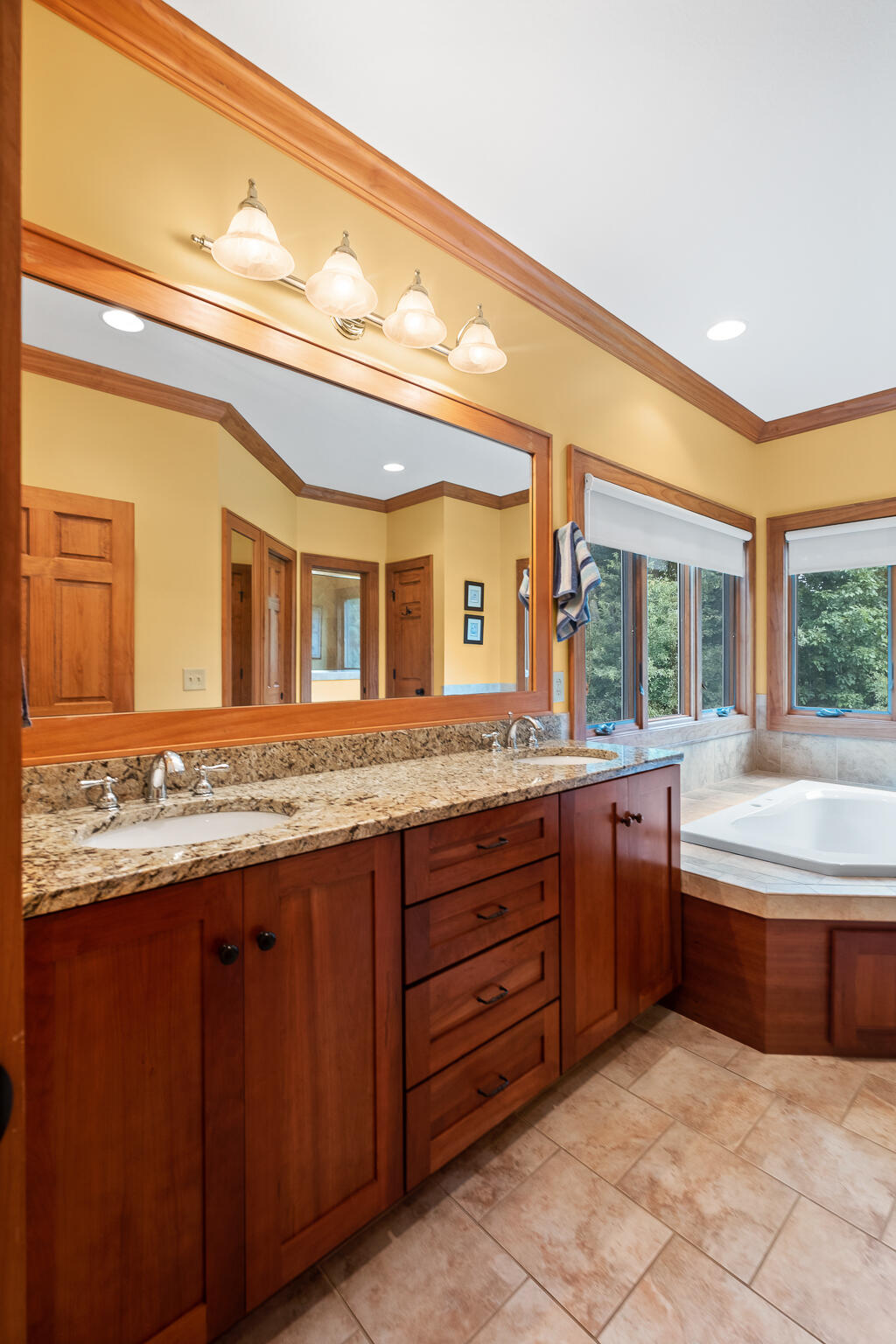 1775 Delano Road Delano, TN 37325 - Photo 29 of 63 Primary Bathroom