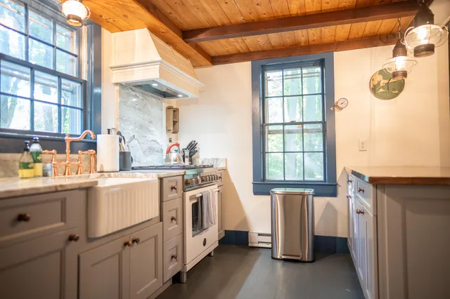 $619,000 | 1825 Main Street, West Barnstable, MA 02668