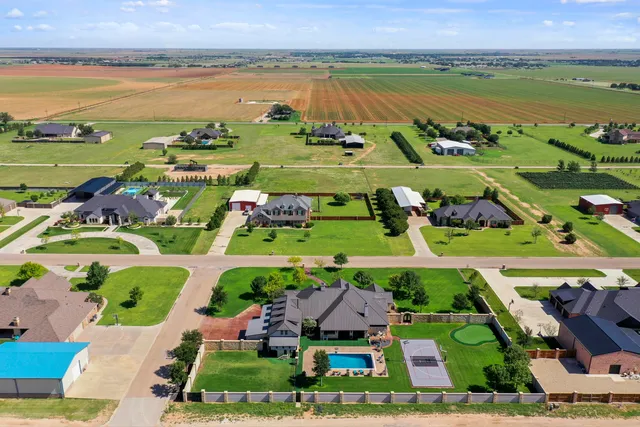$1,800,000 | 8117 County Road 6220, Shallowater, TX 79363