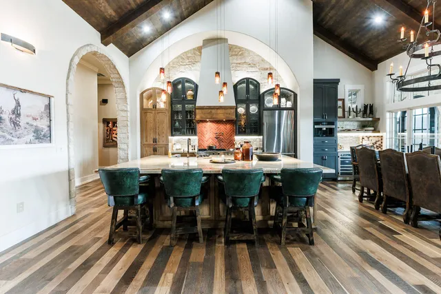 $1,800,000 | 8117 County Road 6220, Shallowater, TX 79363