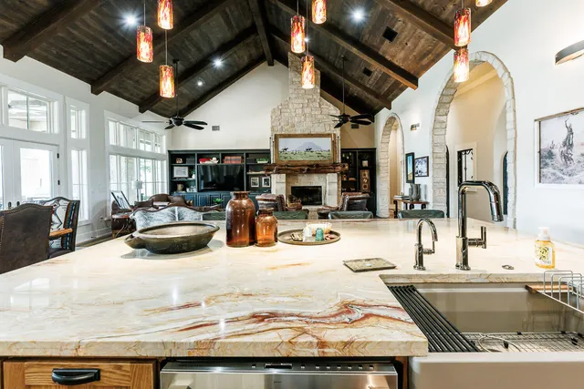 $1,800,000 | 8117 County Road 6220, Shallowater, TX 79363