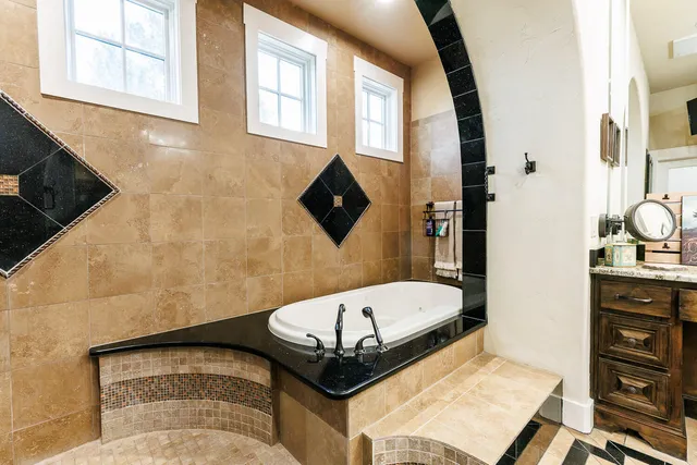 $1,800,000 | 8117 County Road 6220, Shallowater, TX 79363