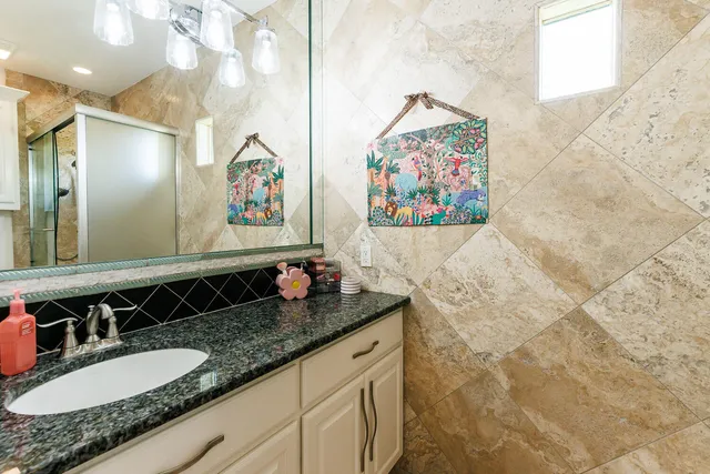 $1,800,000 | 8117 County Road 6220, Shallowater, TX 79363