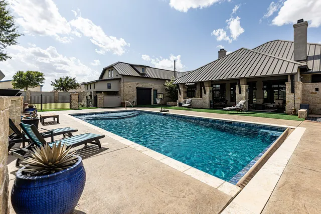 $1,800,000 | 8117 County Road 6220, Shallowater, TX 79363