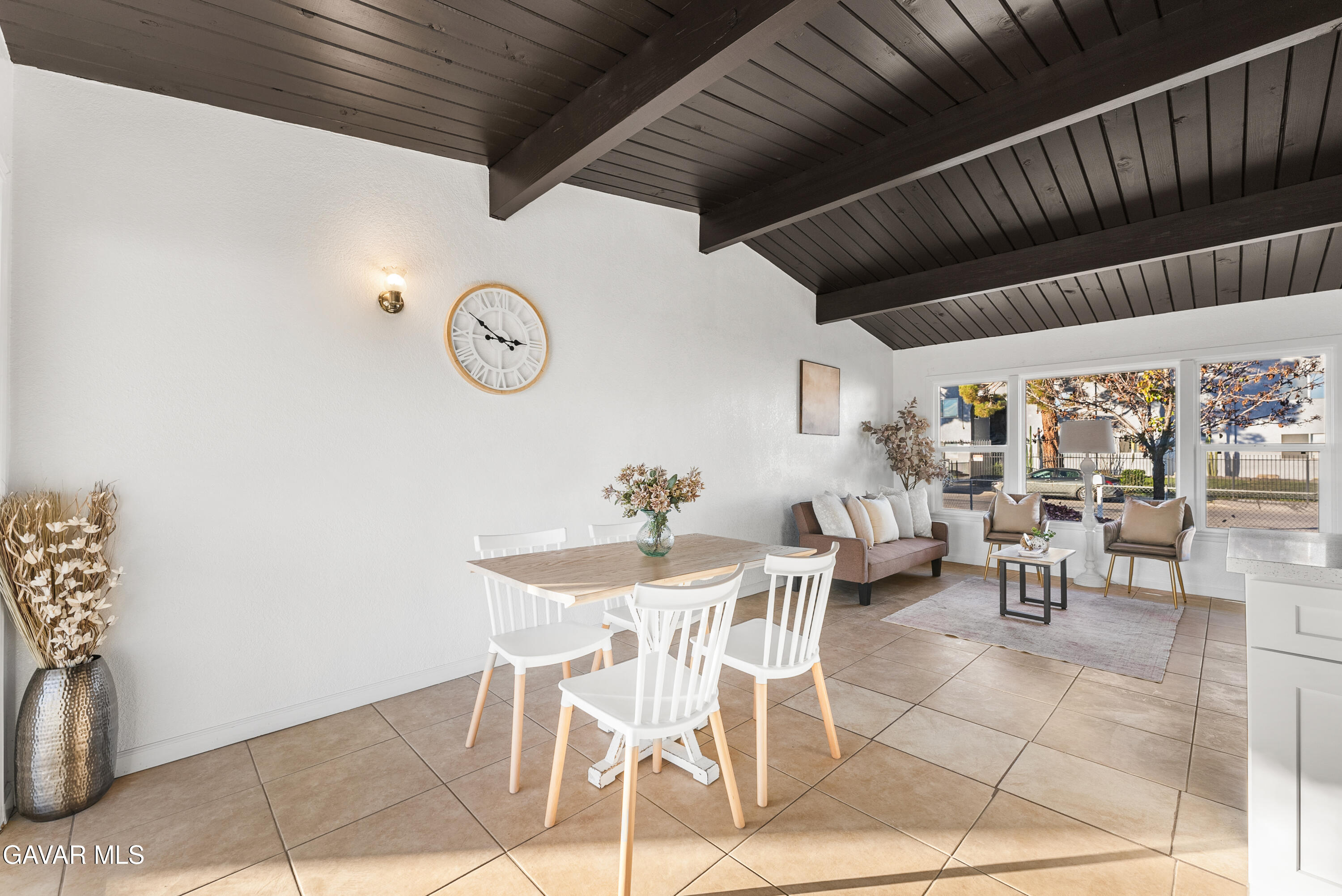 38640 Larkin Avenue Palmdale, CA 93550 - Photo 12 of 38 a view of a dining room with furniture