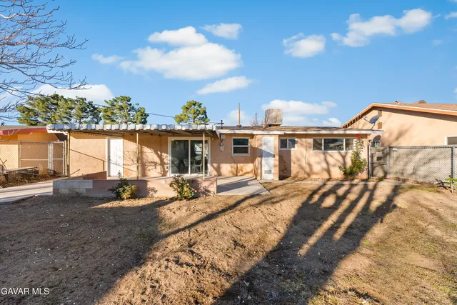 $399,999 | 38640 Larkin Avenue, Palmdale, CA 93550