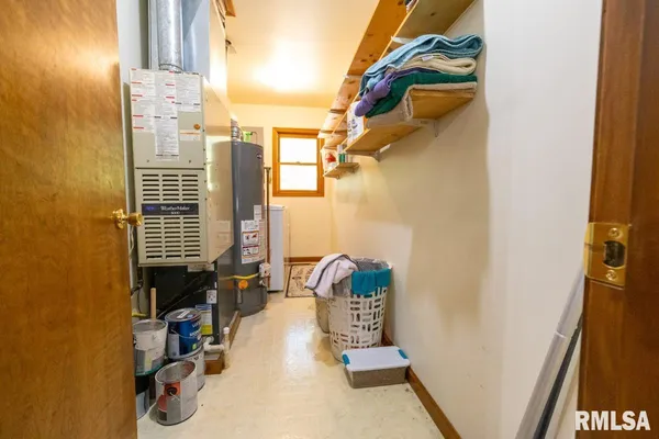 $193,845 | 1380 Highway 45, Vienna, IL 62995