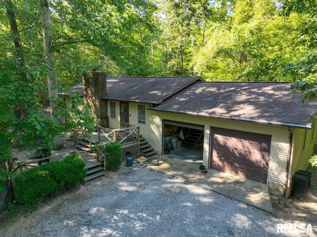 $197,000 | 1380 Highway 45, Vienna, IL 62995