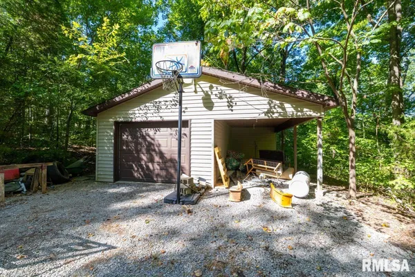 $193,845 | 1380 Highway 45, Vienna, IL 62995